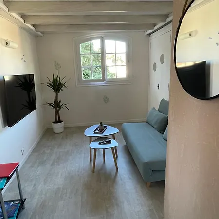 La Cigaliere Apartment Saint-Raphaël